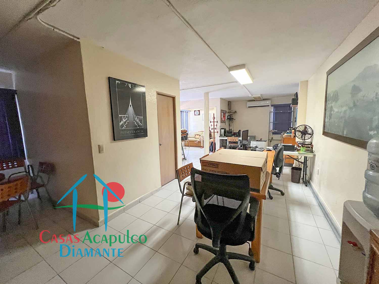 Centro Escolar La Paz sección secundaria - Oficinas 3